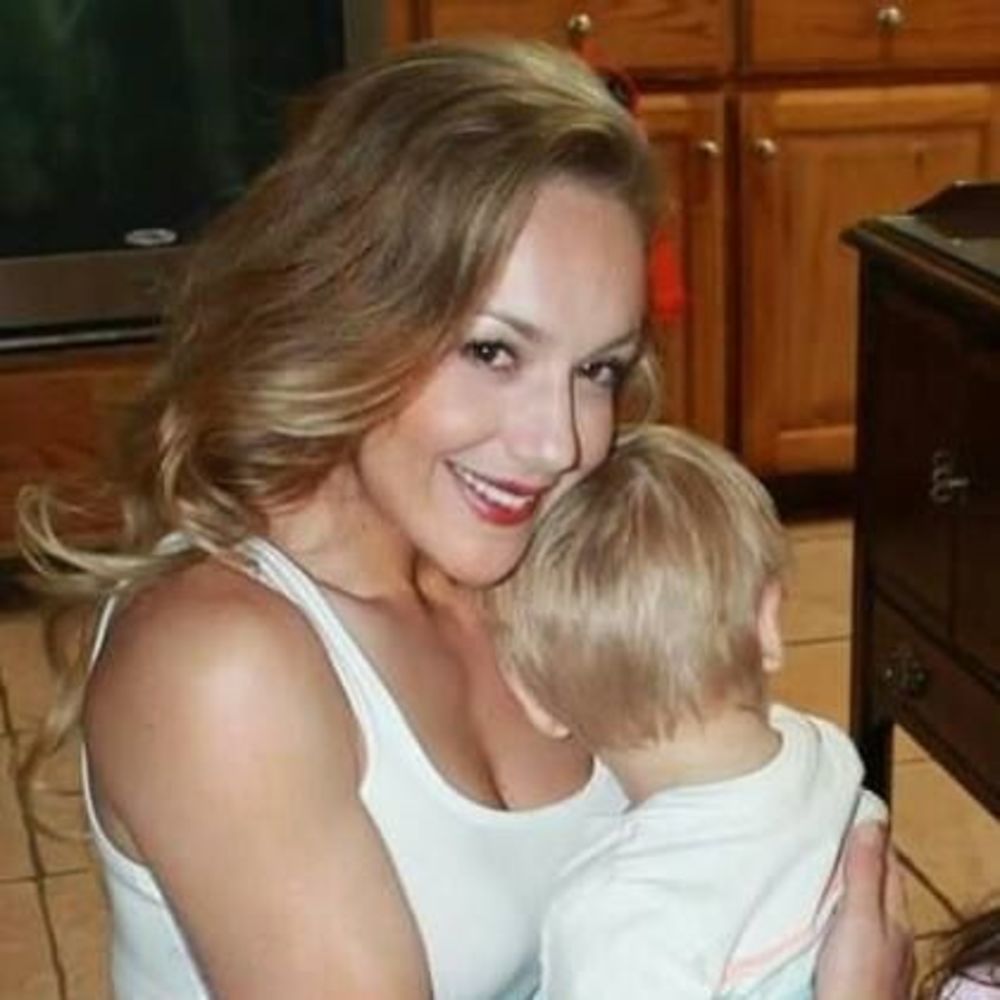 Meet your Posher, Celia